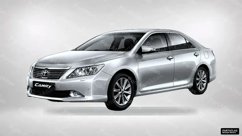 Toyota Camry Gen 7 (2012) front view