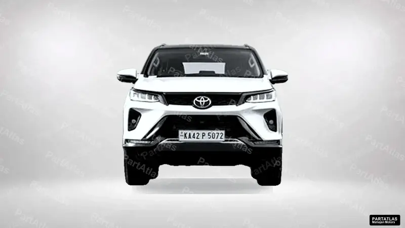 Toyota Fortuner Legender (2021) front view