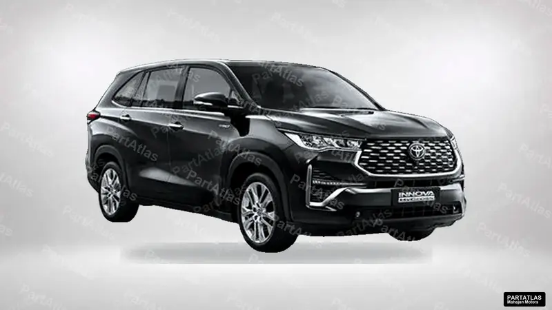 Toyota Innova Hycross (Dec 2022) front view