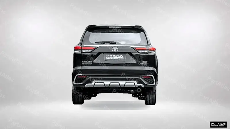 Toyota Innova Hycross (Dec 2022) rear view